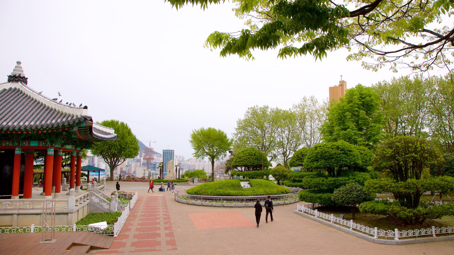 Yongdusan Park